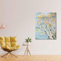 Maleri af birke træer med efterårsfarver i stue